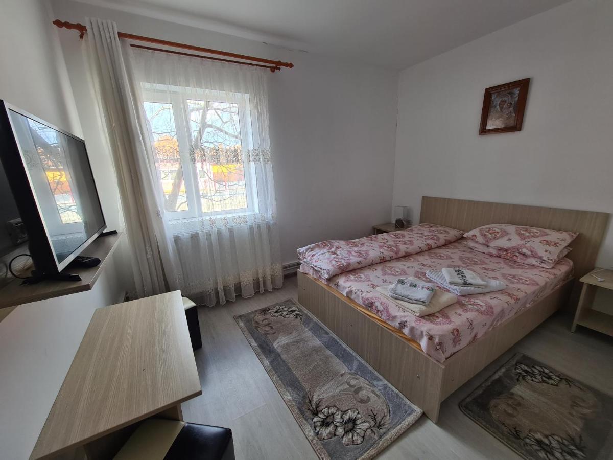 Cazare Turism Prislop 호텔 Haţeg 외부 사진